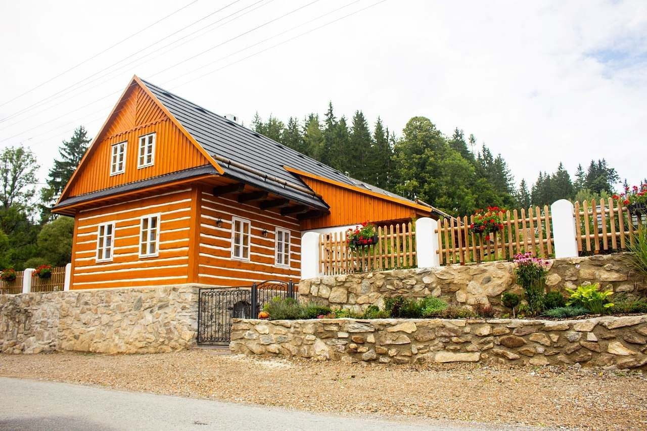 Chaty, Habartice u Jindřichova, Olomoucký kraj - 1