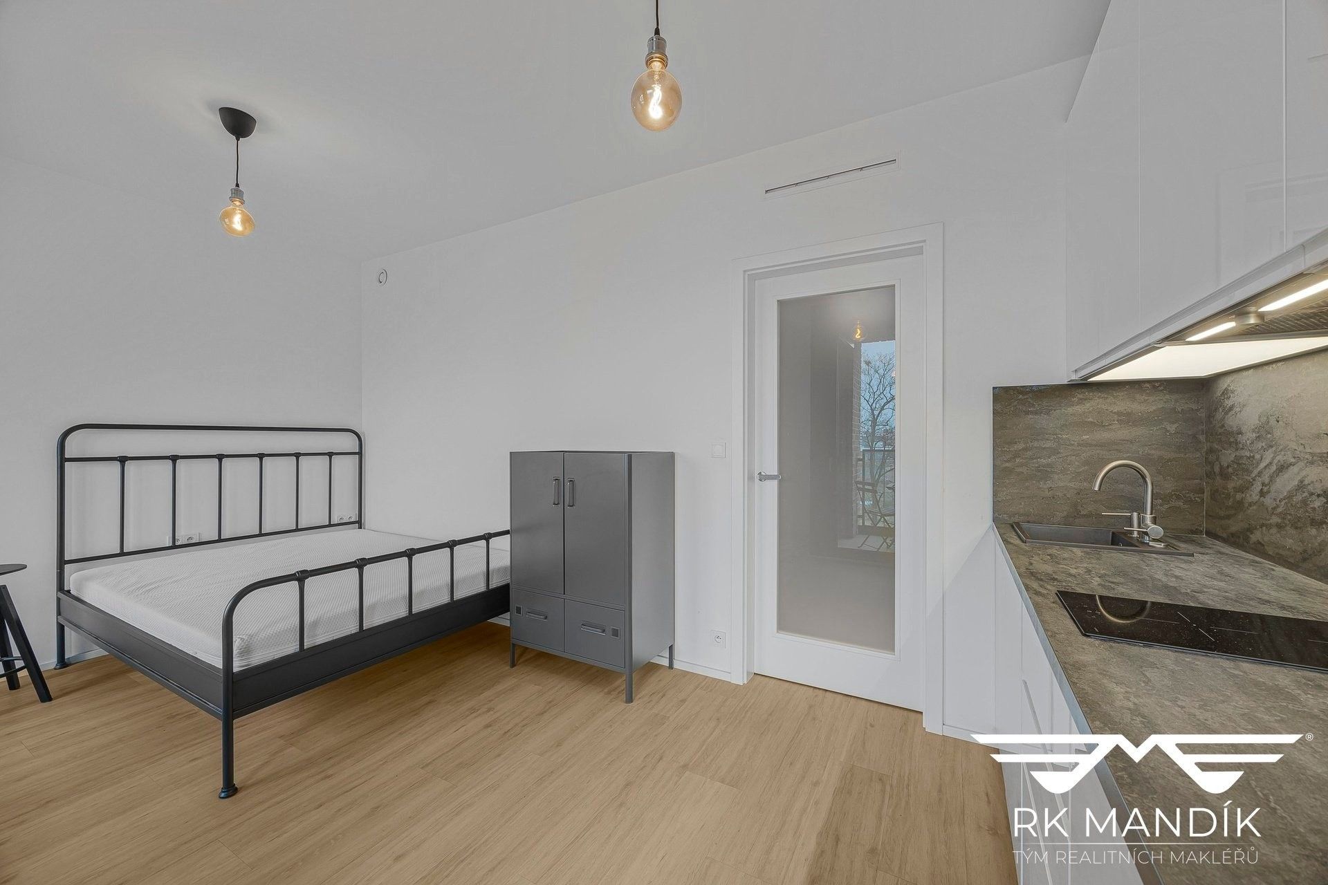 Pronájem byt 1+kk - U Lihovaru,Smíchov,Praha, 28 m² - 5