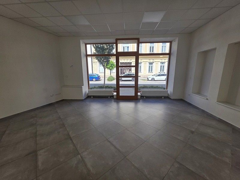 Obchodní prostory, Gen. Svobody, Kroměříž, 64,4 m² - 2