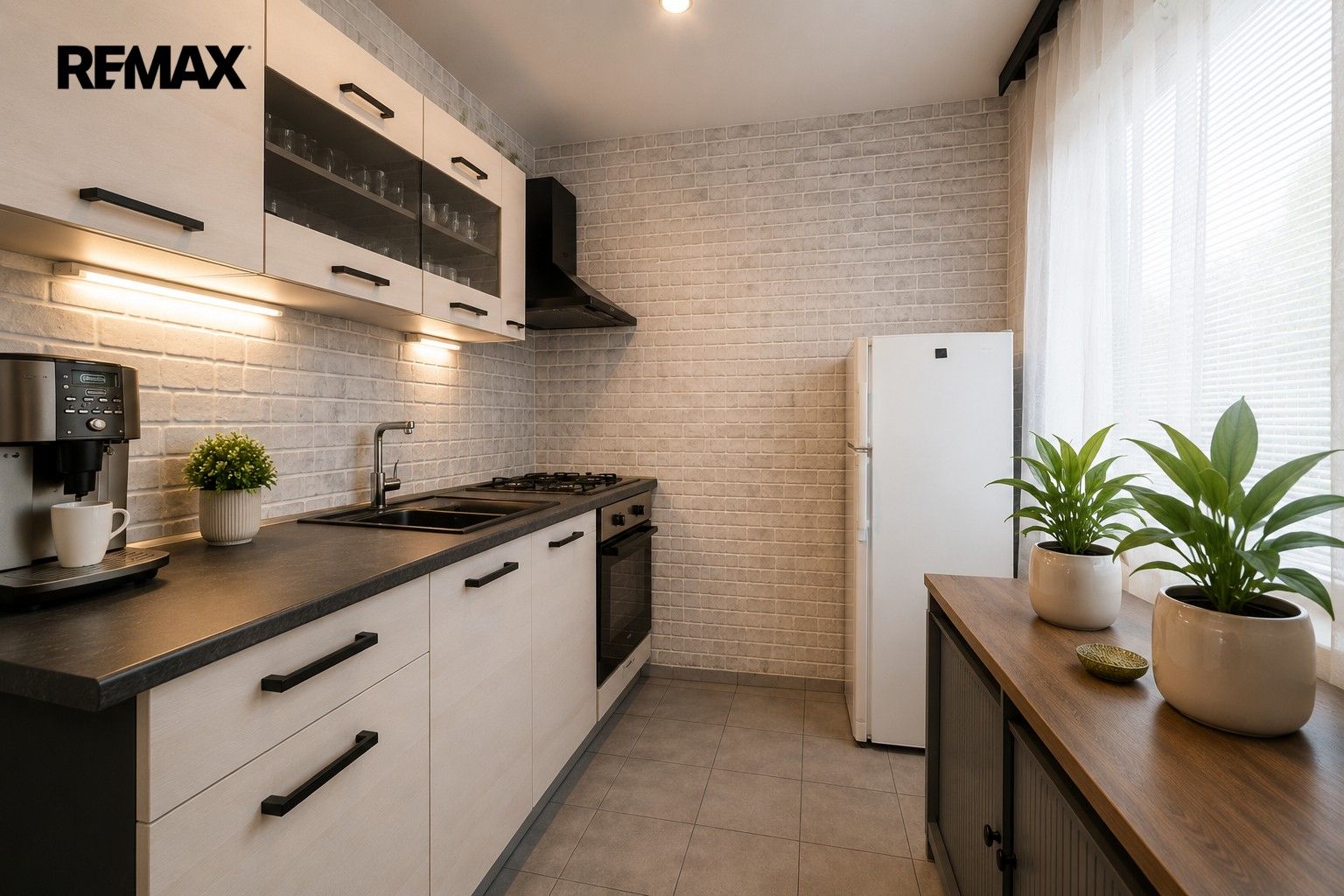 2+kk, Podle Kačerova 1259, Praha Michle, 41 m² - 2