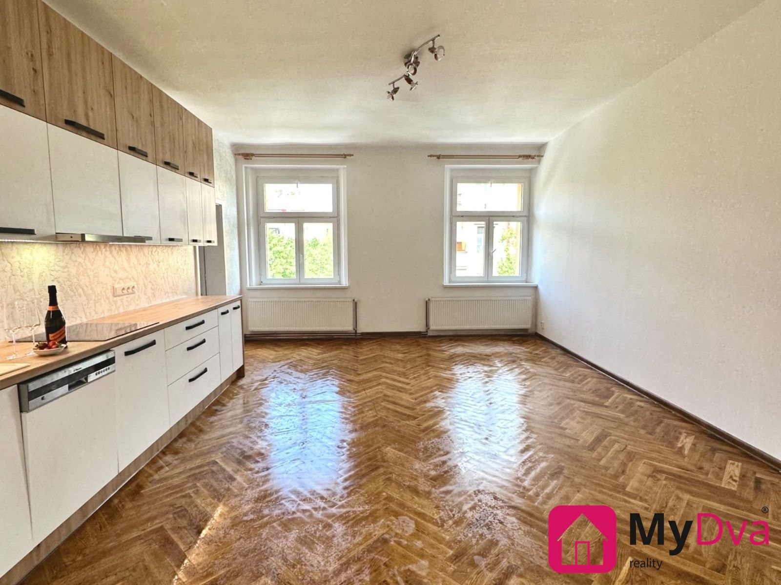 2+kk, U kněžské louky, Praha, 80 m² - 1
