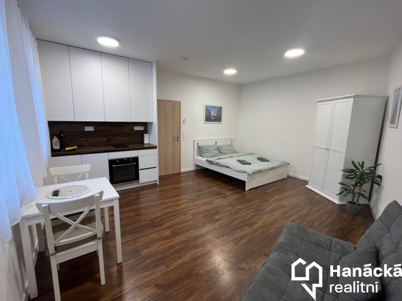 1+kk, Andělská  , Olomouc, 40 m²