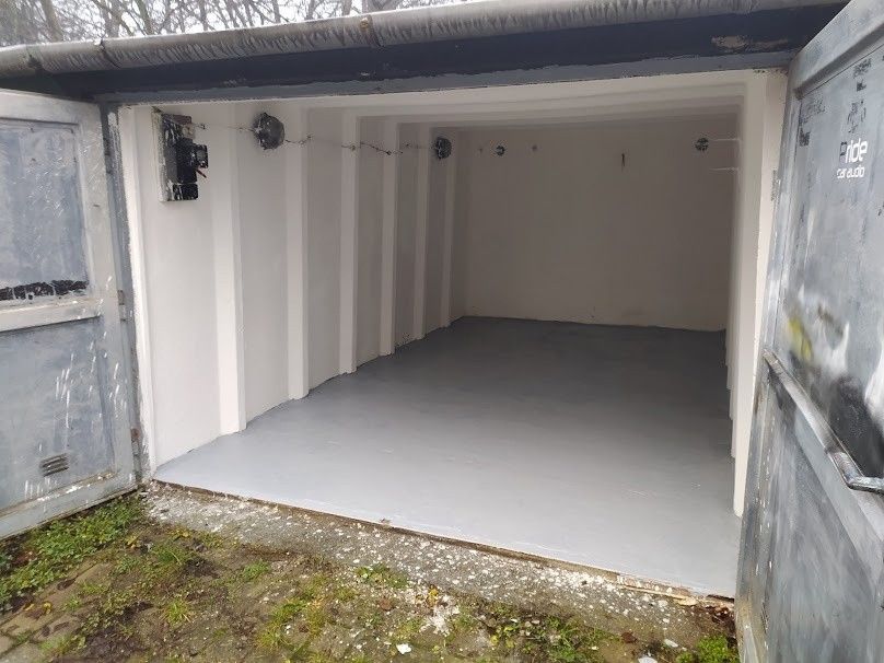 Garáže, Kuřim, 664 34