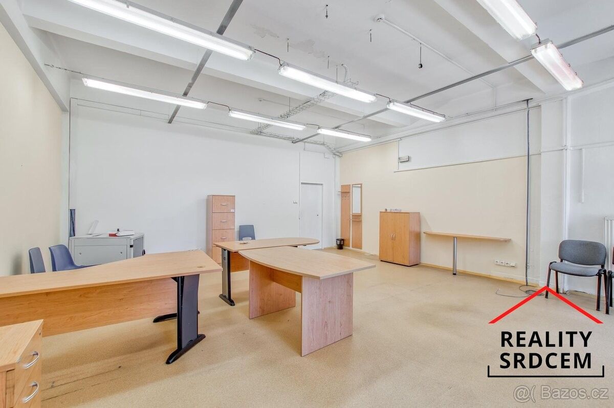 Sklady, Opava, 746 01 - 2