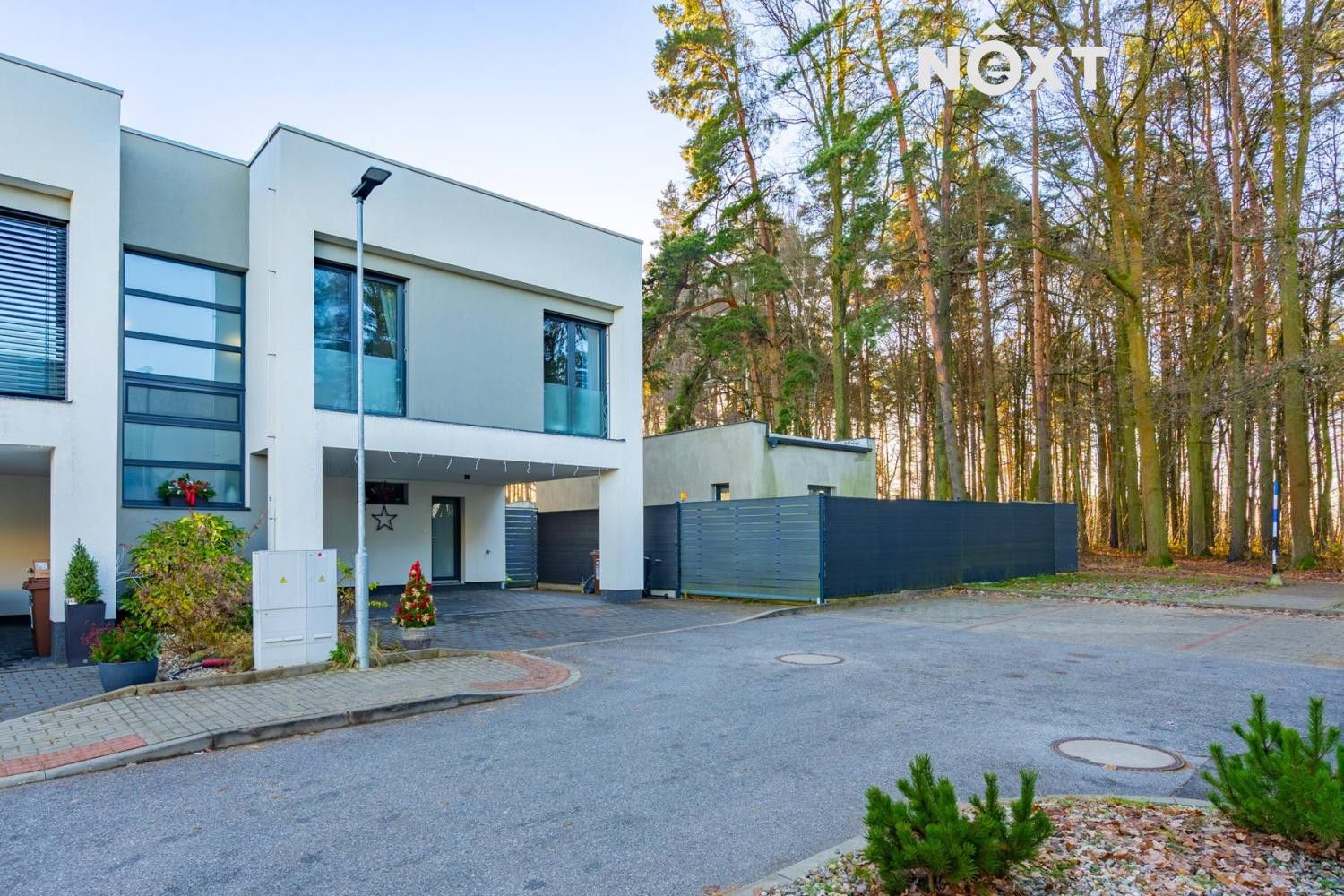 Rodinné domy, Vrbová 1238, Srubec, 163 m²