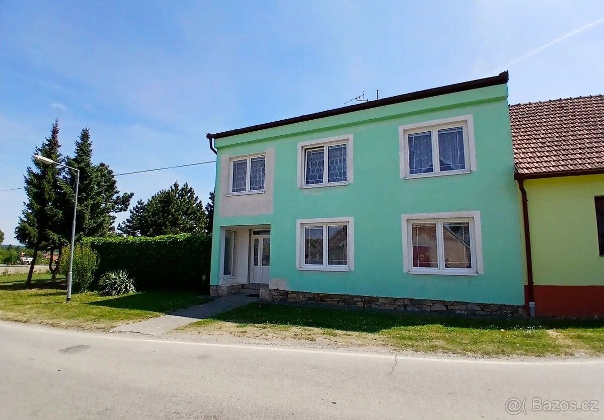 Rodinné domy, Mohelno, 675 75