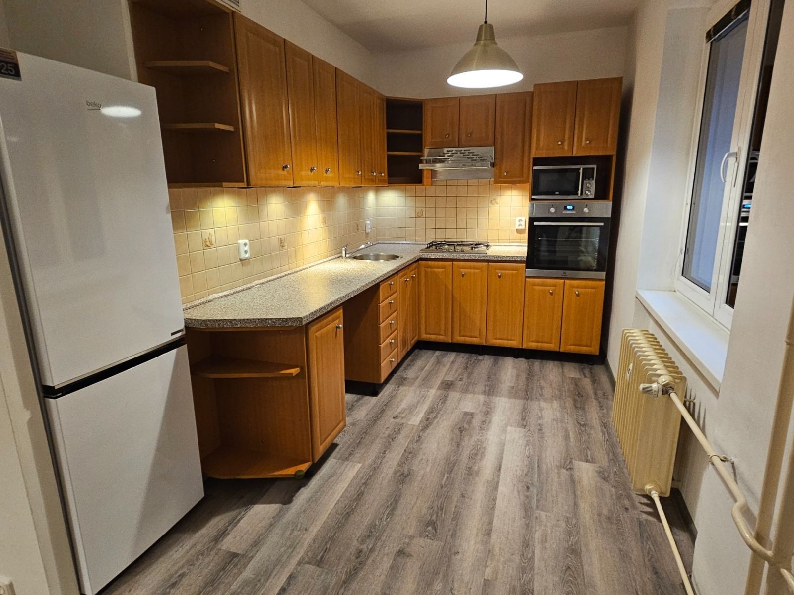 Pronájem byt 2+kk - Trenčínská, Praha - Záběhlice, 51 m² - 1
