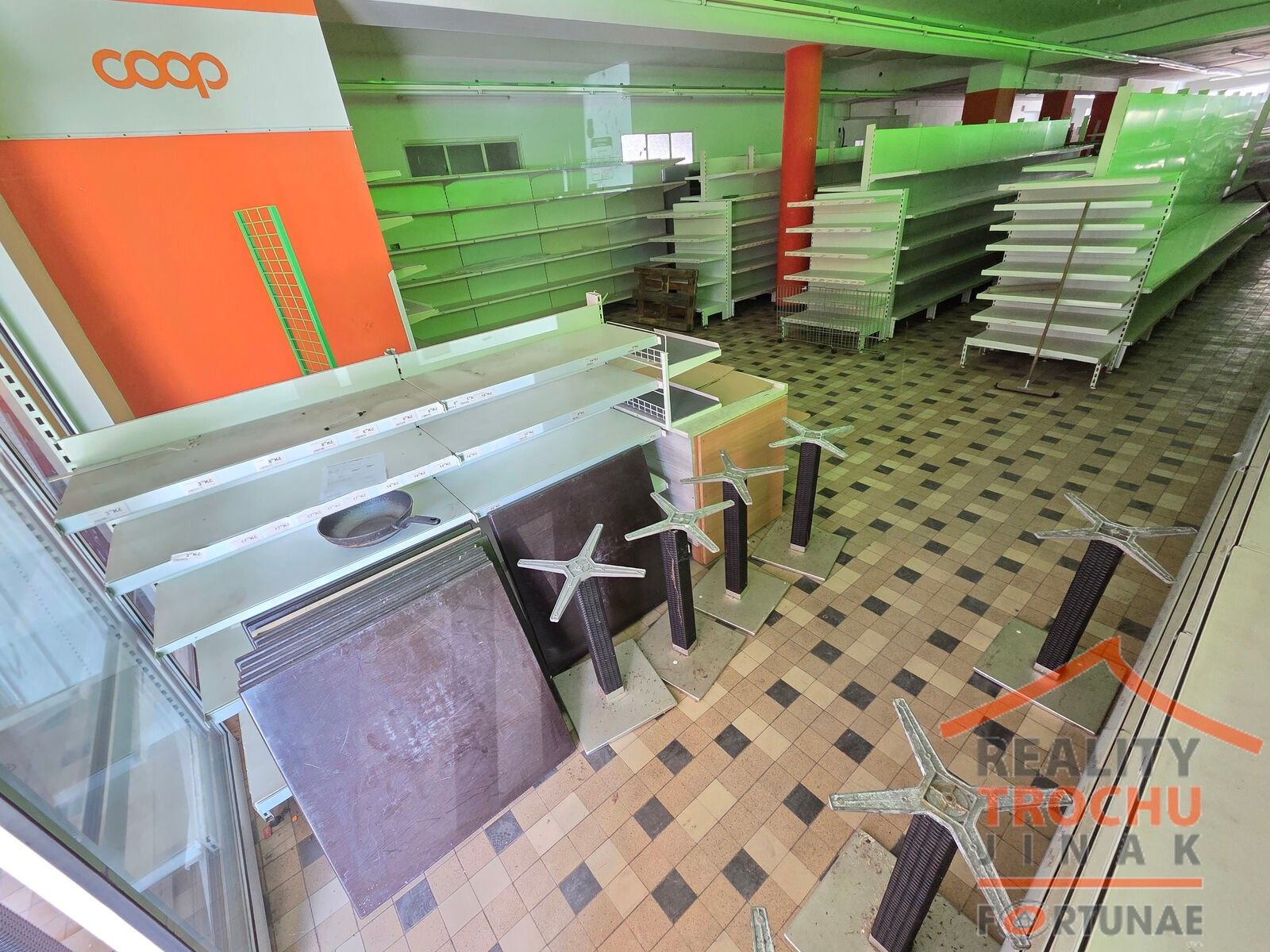 Obchodní prostory, Na Veselce, Úpice, 600 m² - 2