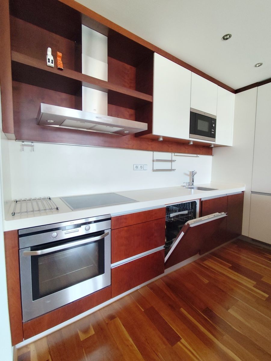 Byt 3+kk · 94 m² · Paťanka, Praha - Dejvice - 3