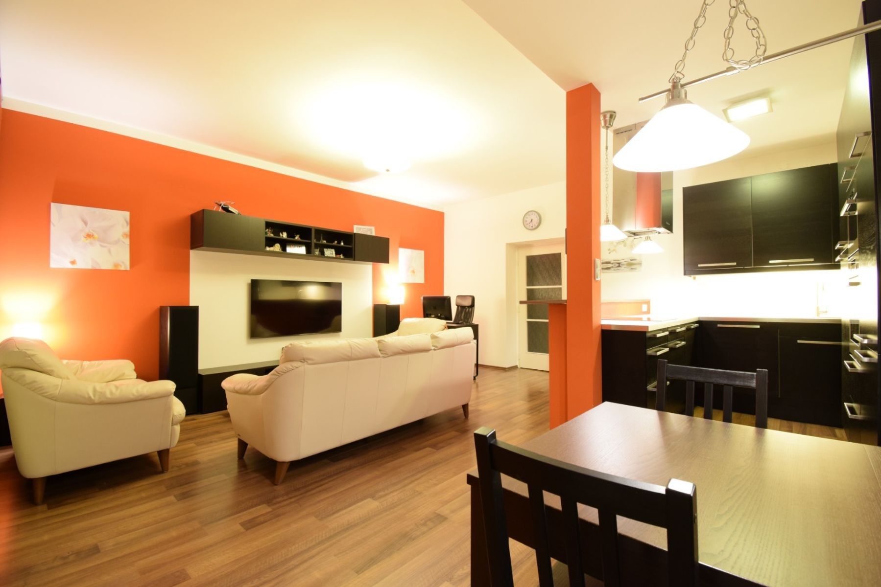 2+1, Ukrajinská, Praha - Vršovice, 75 m² - 1
