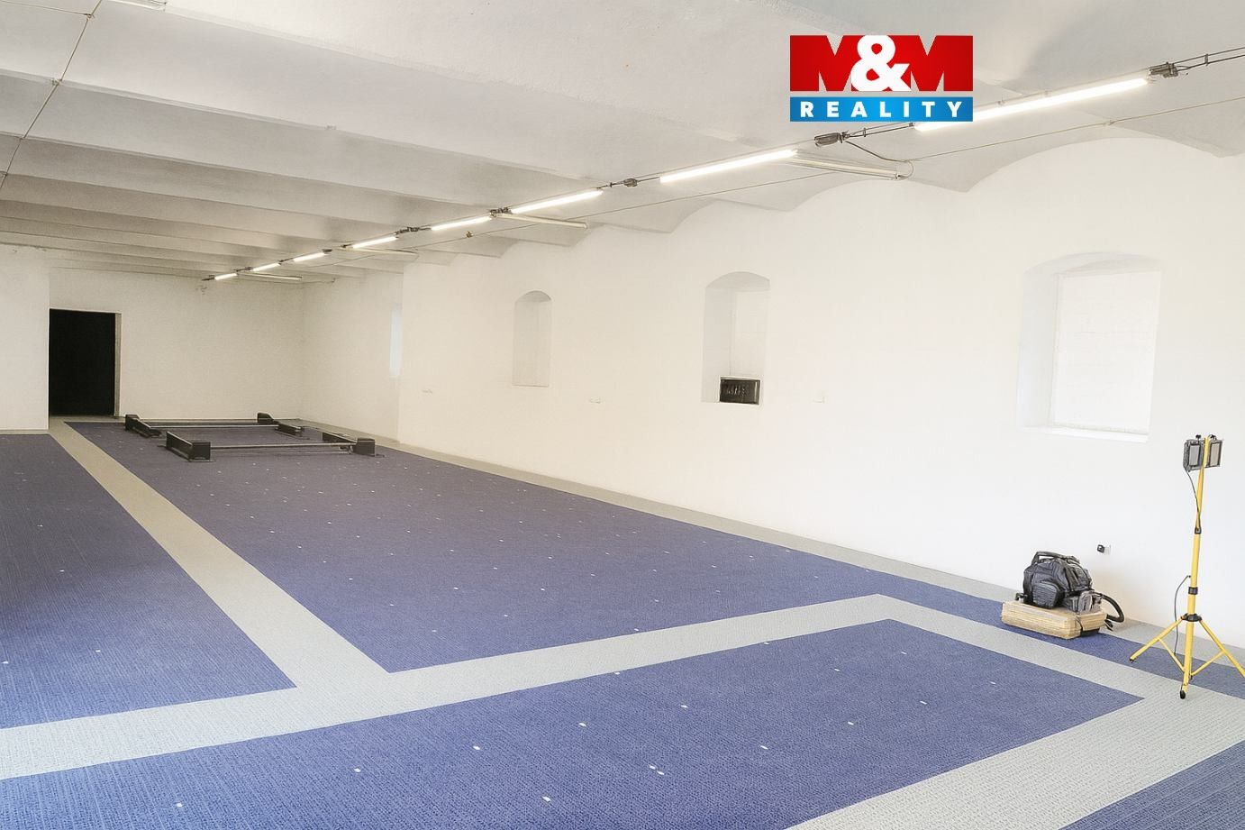 Sklady, Hořesedly, 160 m²