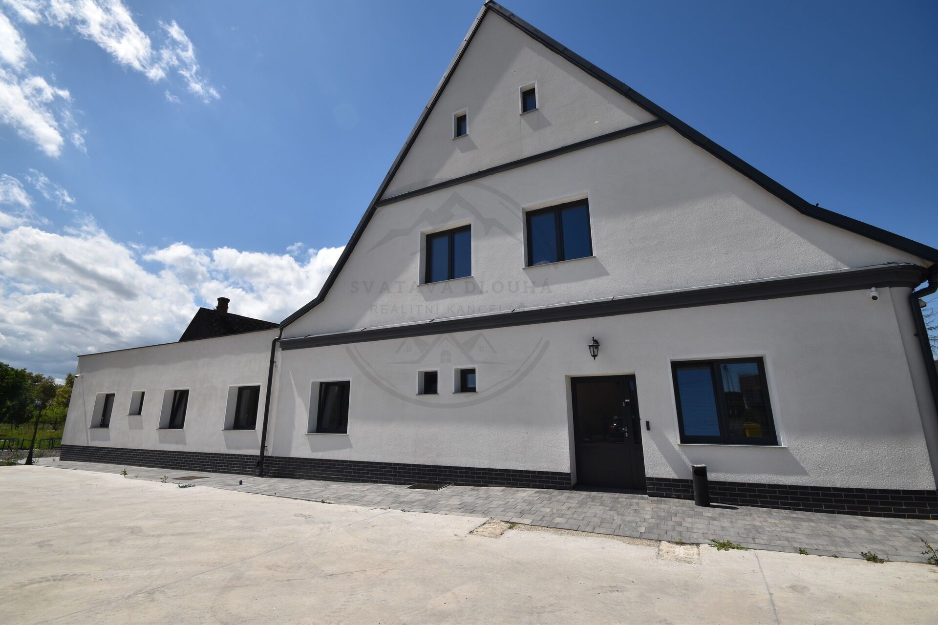 Prodej rodinný dům - Mikulovice, 417 m² - 1