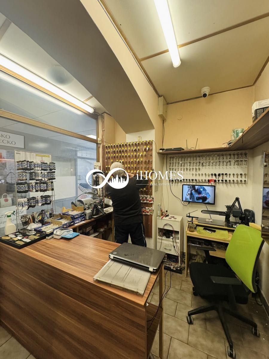 Obchodní prostory · 50 m² · Lublaňská, Praha - 4