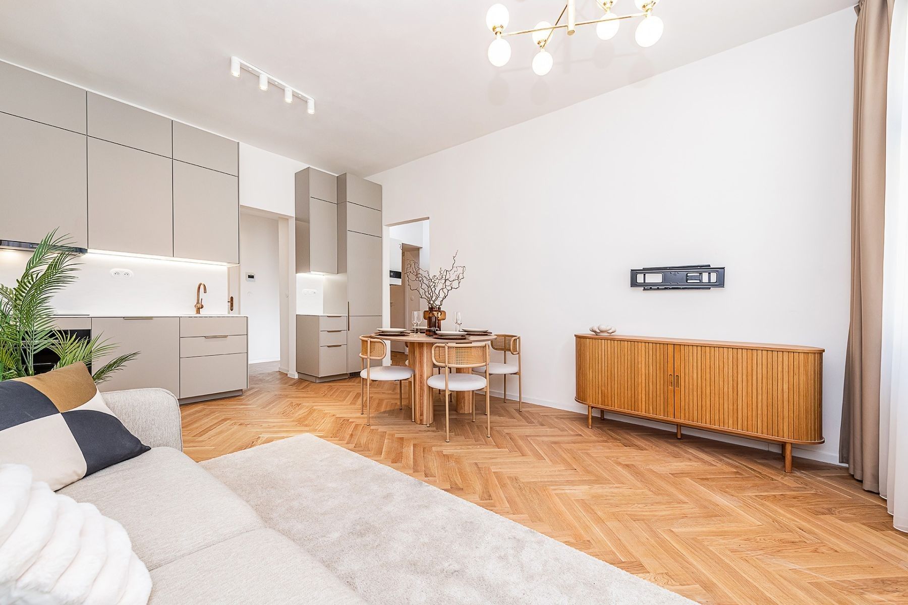 2+kk, Chodská, Praha - Vinohrady, 52 m² - 2