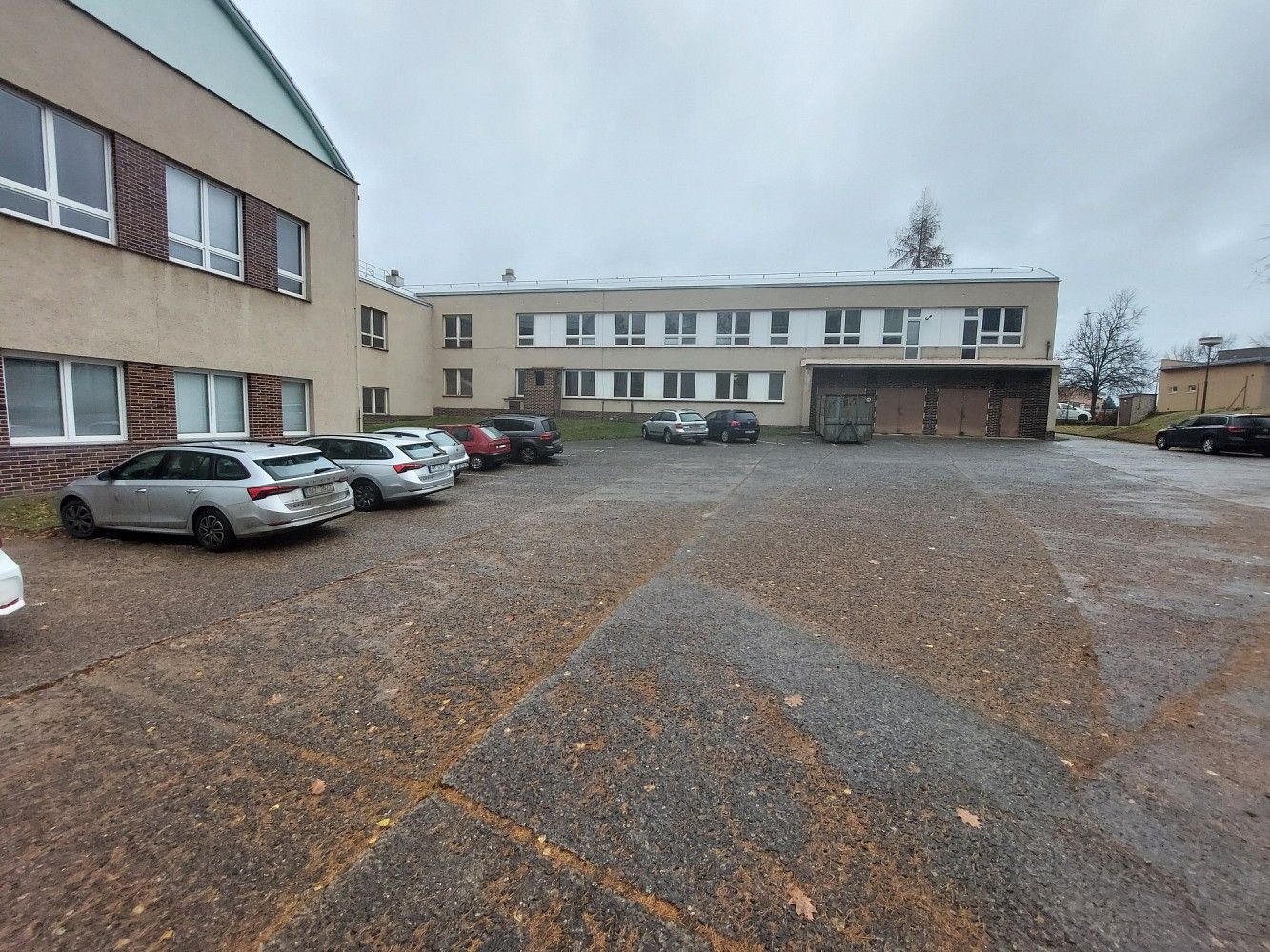 Sklady, Třebíč, Kraj Vysočina, 175 m² - 1