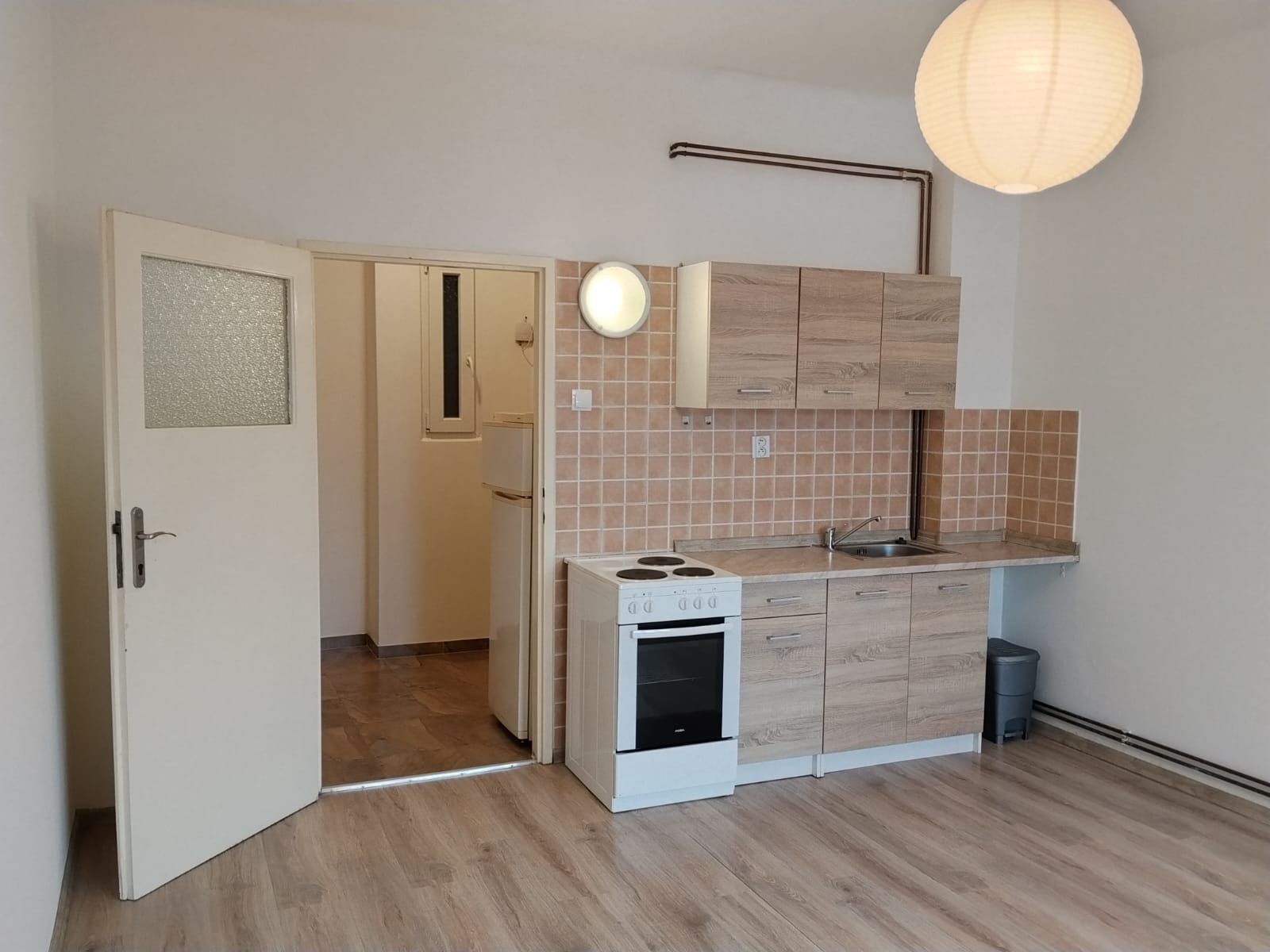 1+kk, Školní, Praha - Braník, 36 m² - 1