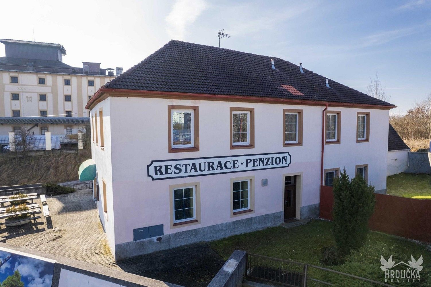 Restaurace, Strakonice, Jihočeský kraj, 340 m² - 1