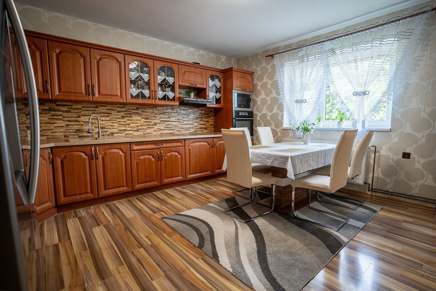 Rodinné domy, Hrochův Týnec - Stíčany, okres Chrudim, Pardubický kraj, 180 m² - 2