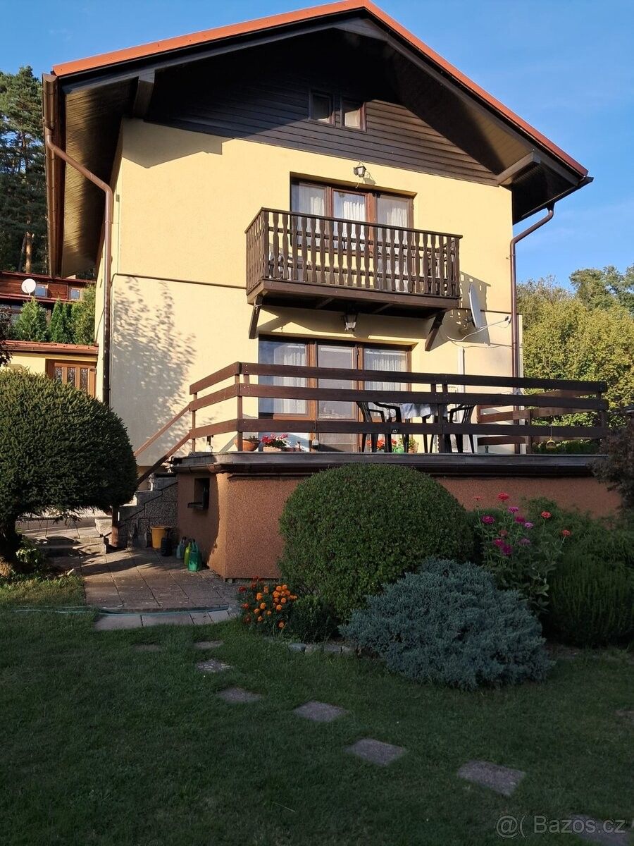 Rodinné domy, Kostelec nad Černými Lesy, 281 63 - 1