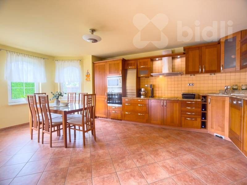 Prodej rodinný dům - Stolany, 314 m²