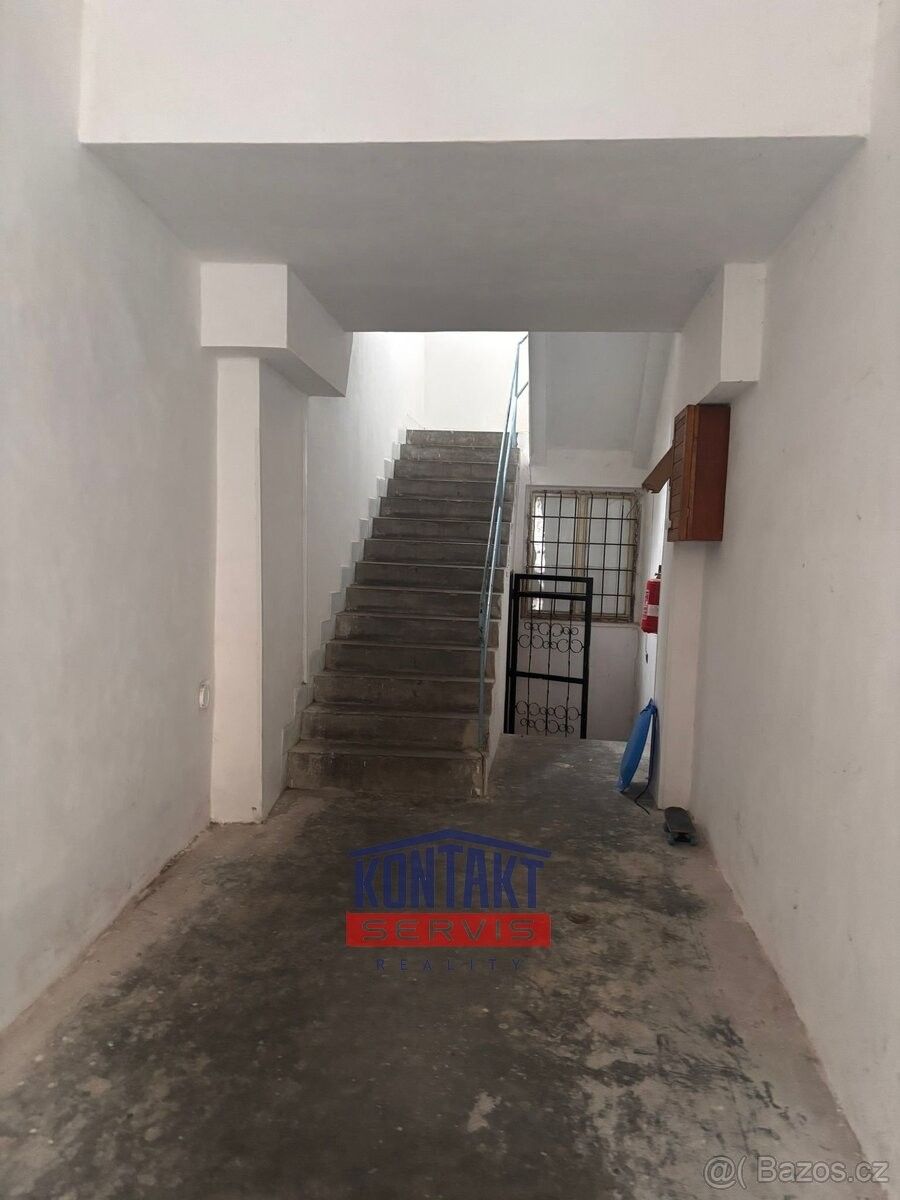 Pronájem byt - Týn nad Vltavou, 375 01