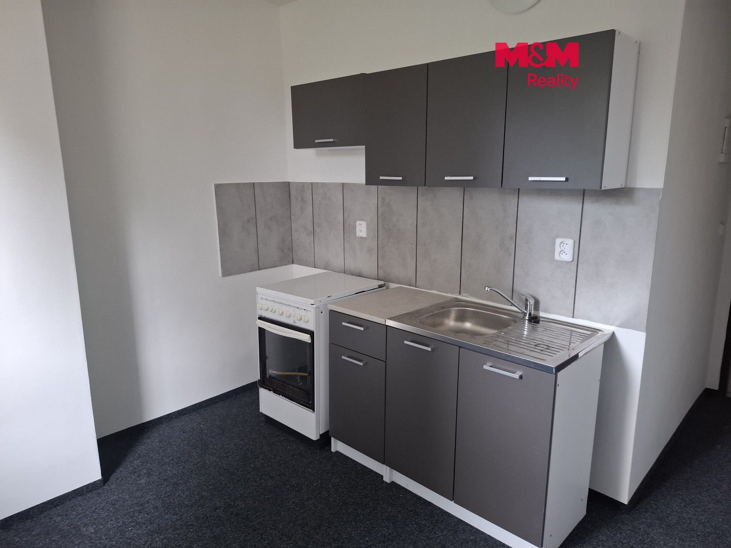 2+kk, Verušičky, 40 m² - 1