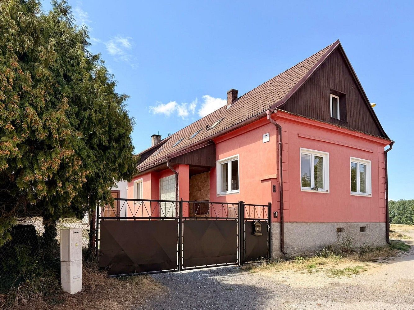Rodinný dům, 180 m²