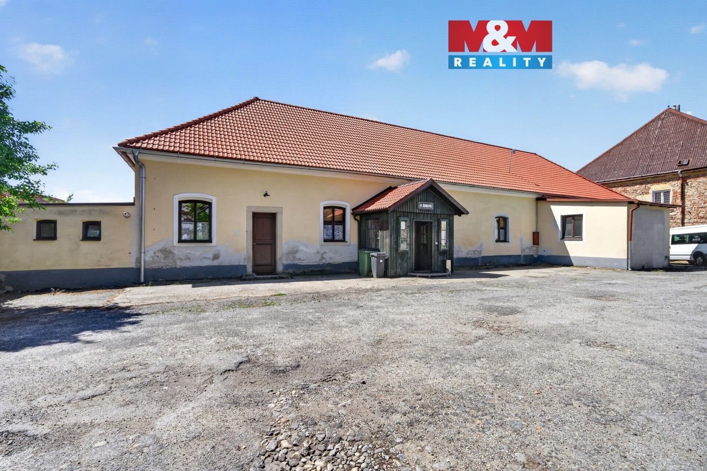 Restaurace, Tyršova, Studená, 879 m² - 1