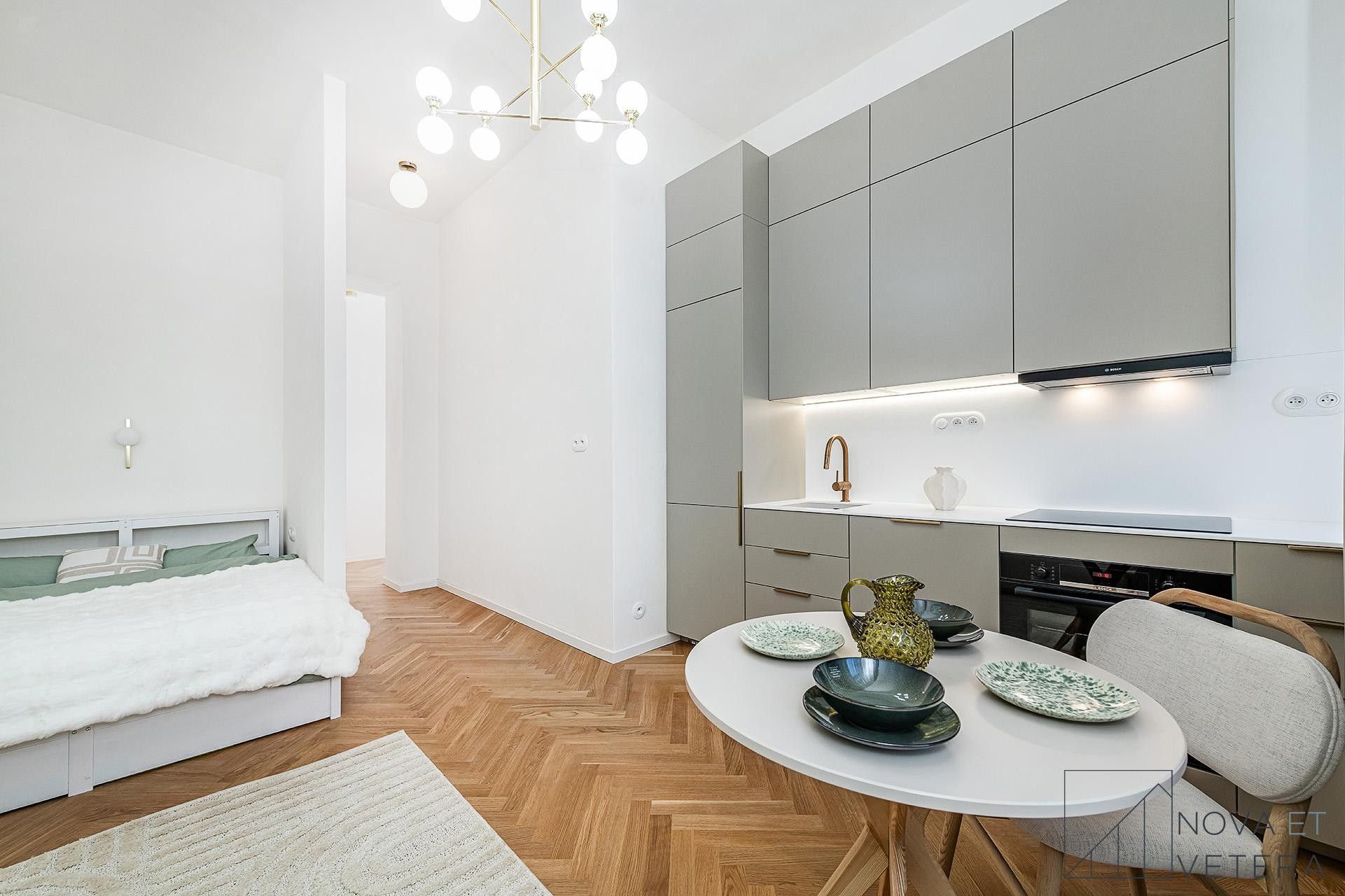 Prodej byt 1+kk - Vinohrady, Praha, 28 m²