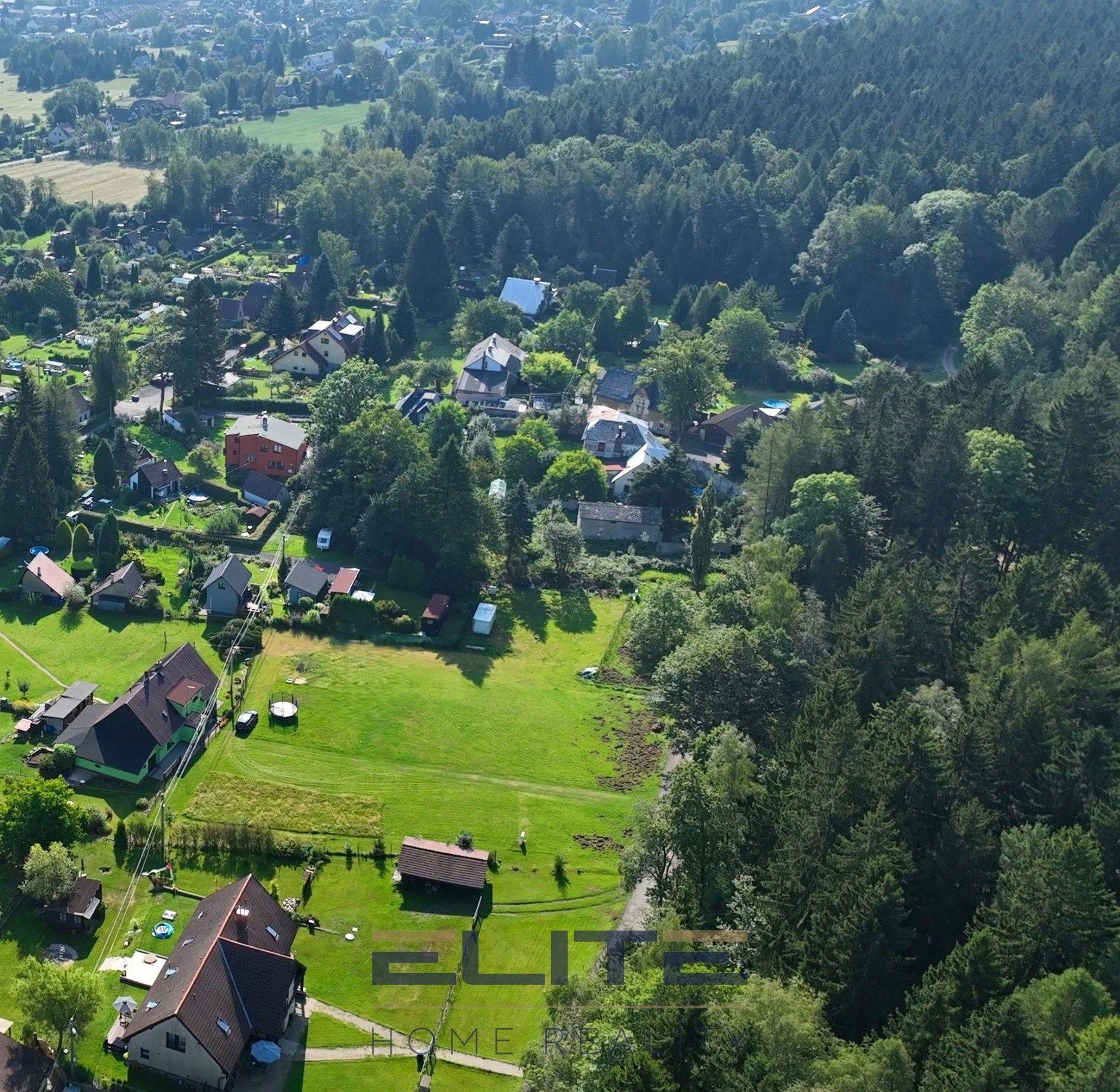 Prodej pozemek pro bydlení - Karlinská, Liberec