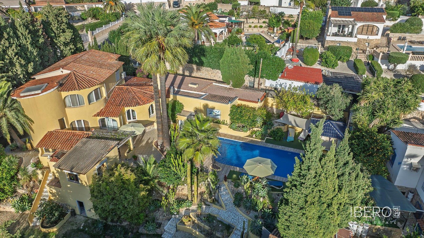 Rodinný dům, 325 m²