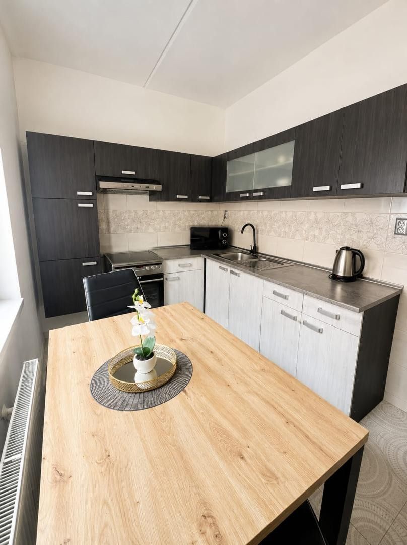 3+1, V. Volfa 1360, České Budějovice 2, 78 m² - 1