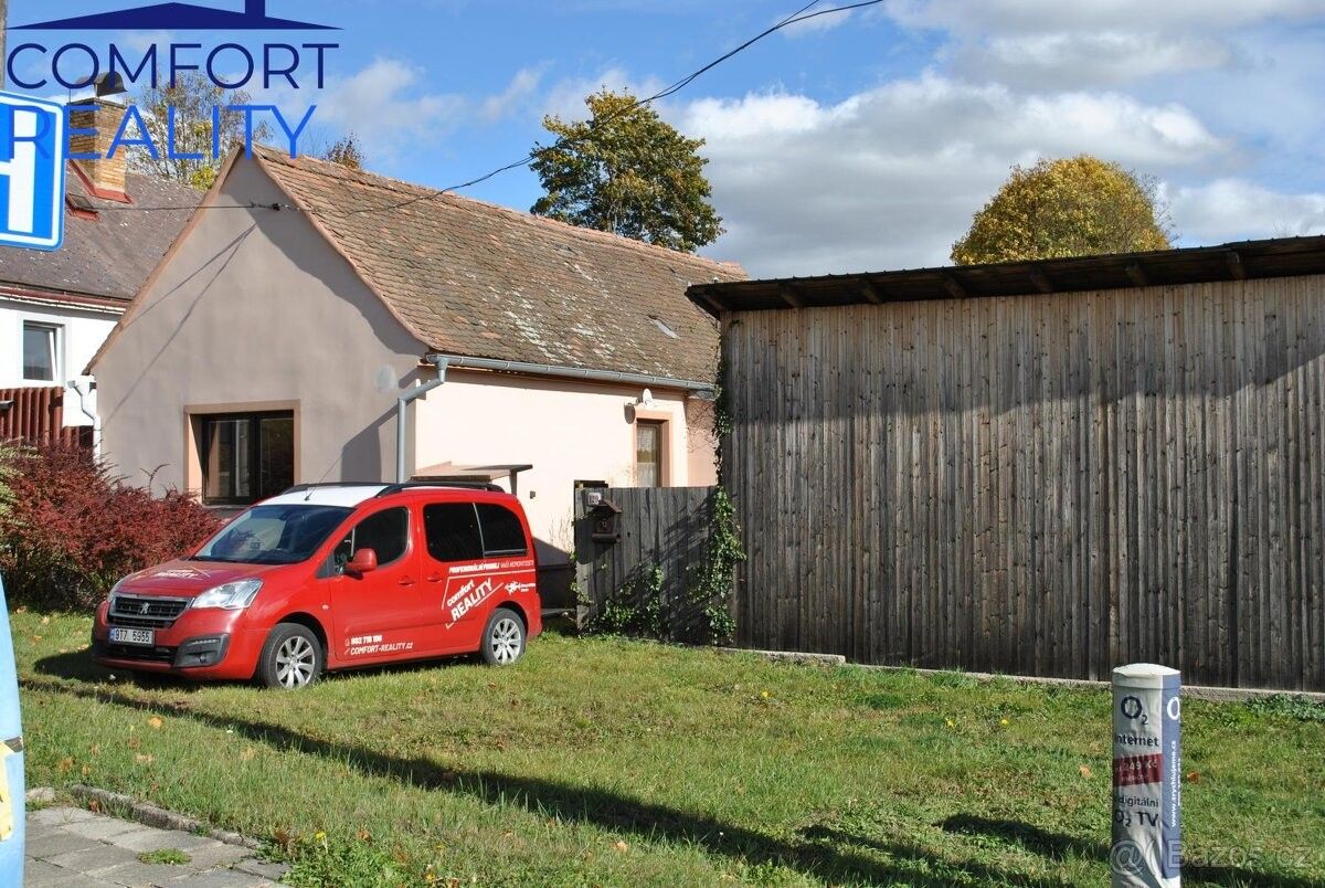 Chaty, Staré Hobzí, 378 71