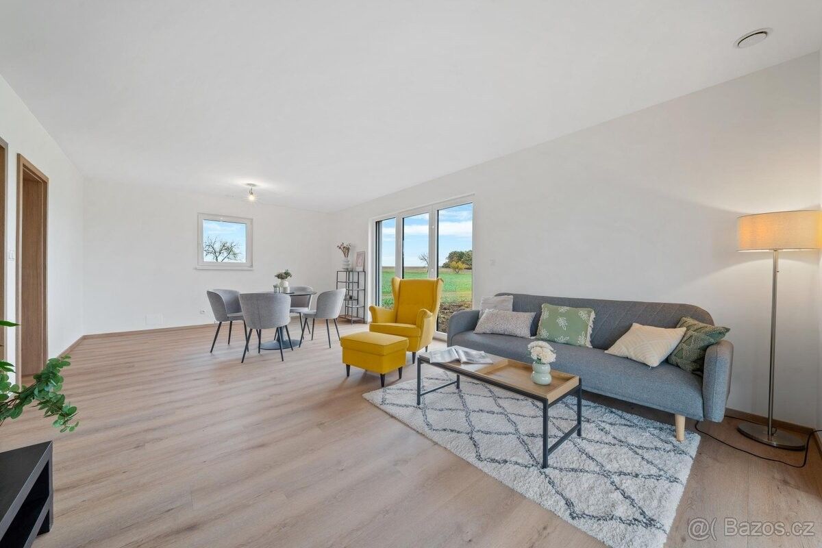 Prodej rodinný dům - Chroustovice, 538 63