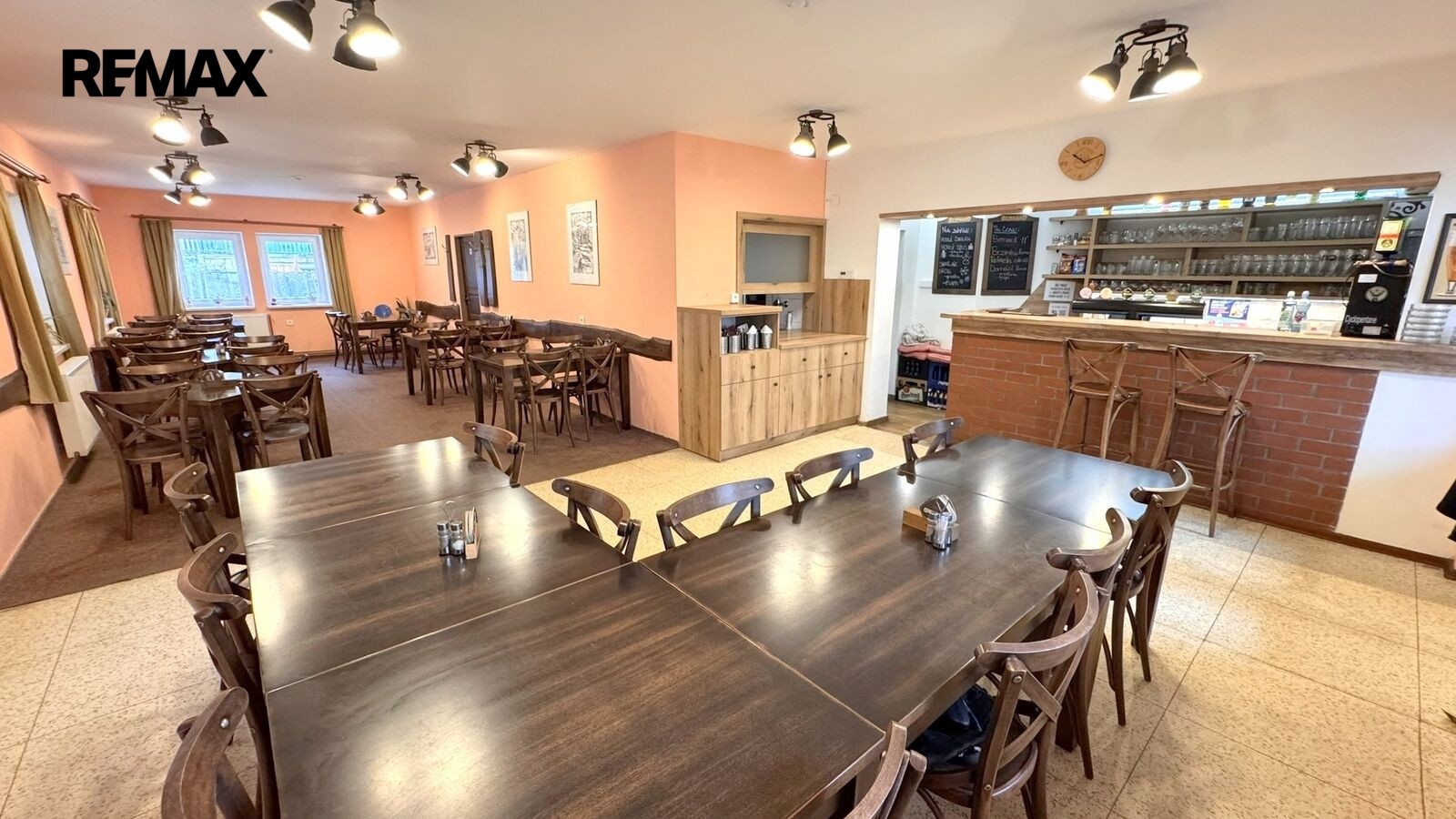 Restaurace · 133 m² · Řásná - 3