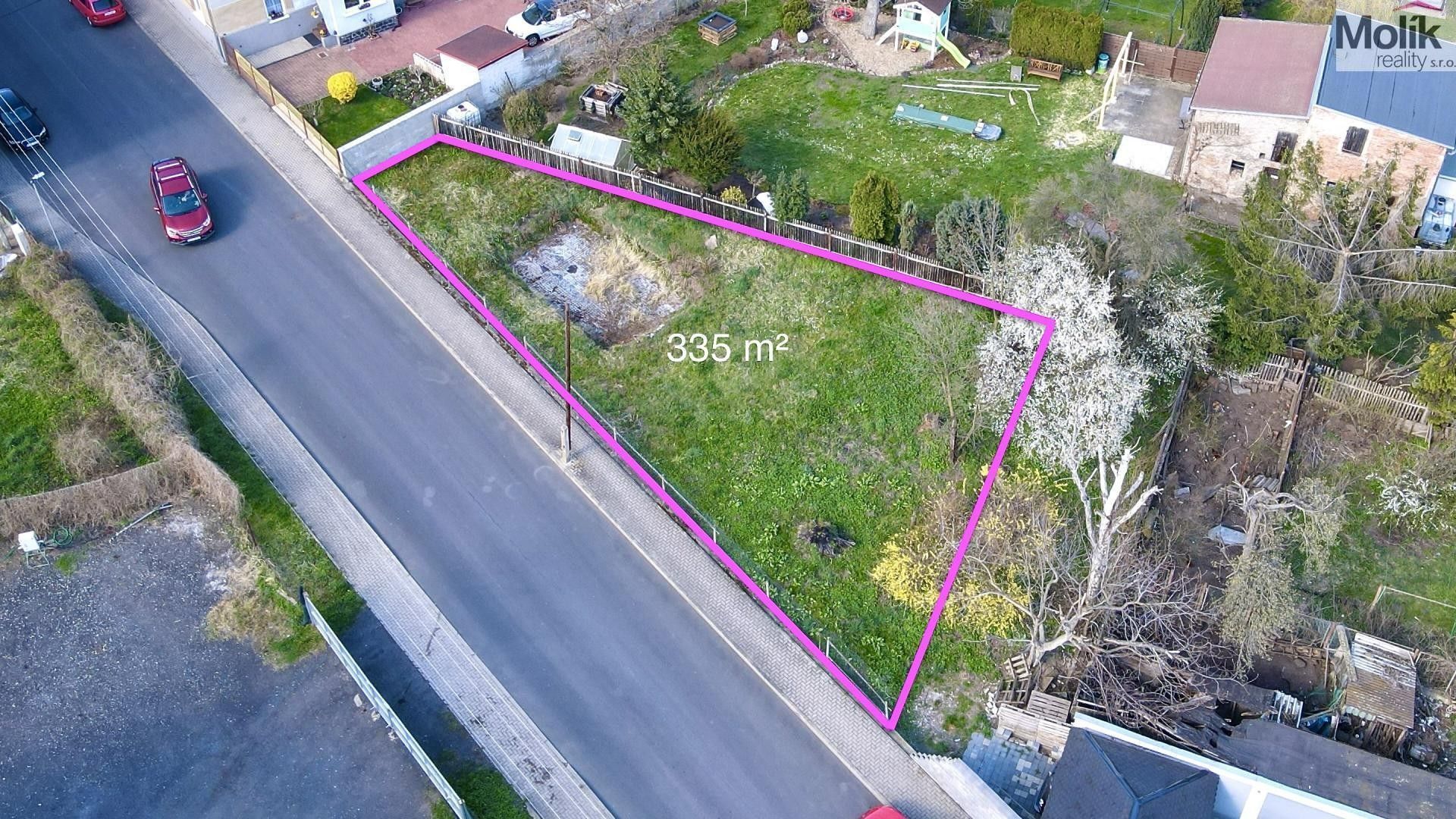 Zahrady, Alejní, Krupka, 335 m²