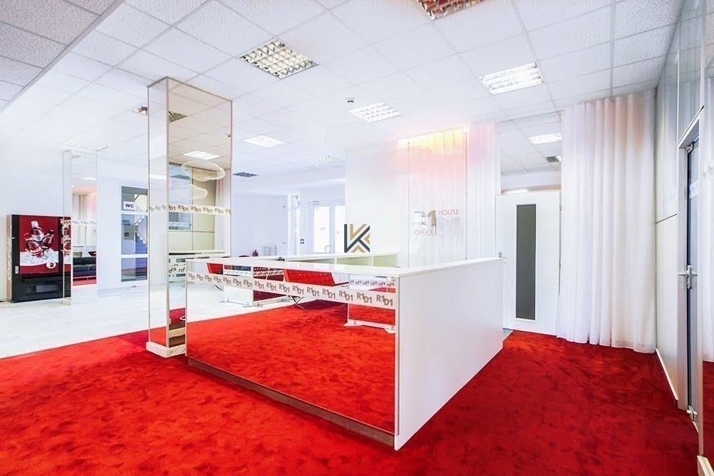 Pronájem kancelář - Roztylská, Praha, 38 m²