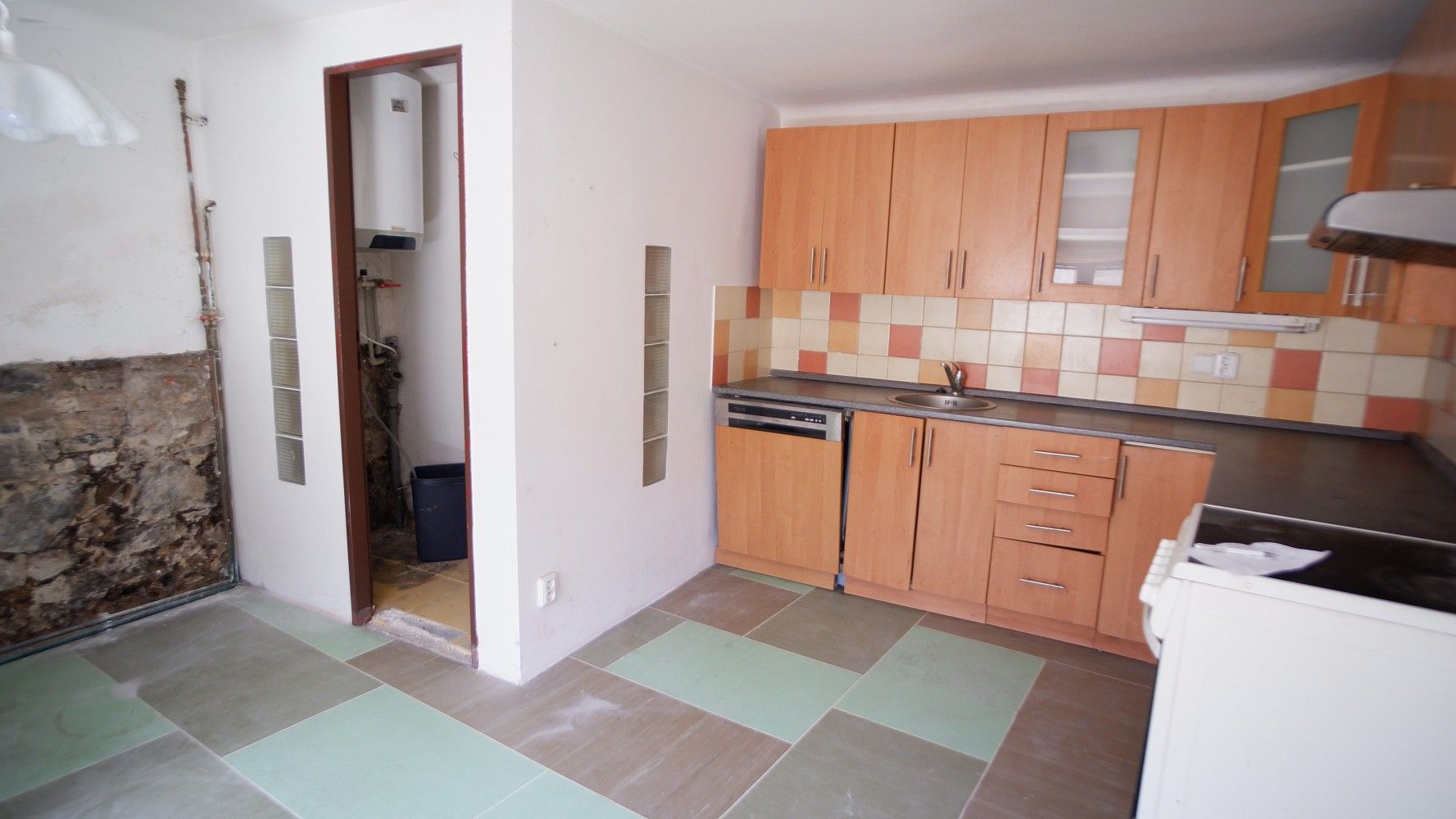Rodinný dům · 122 m² · Holubice, okres Praha-západ, Středočeský kraj - 4