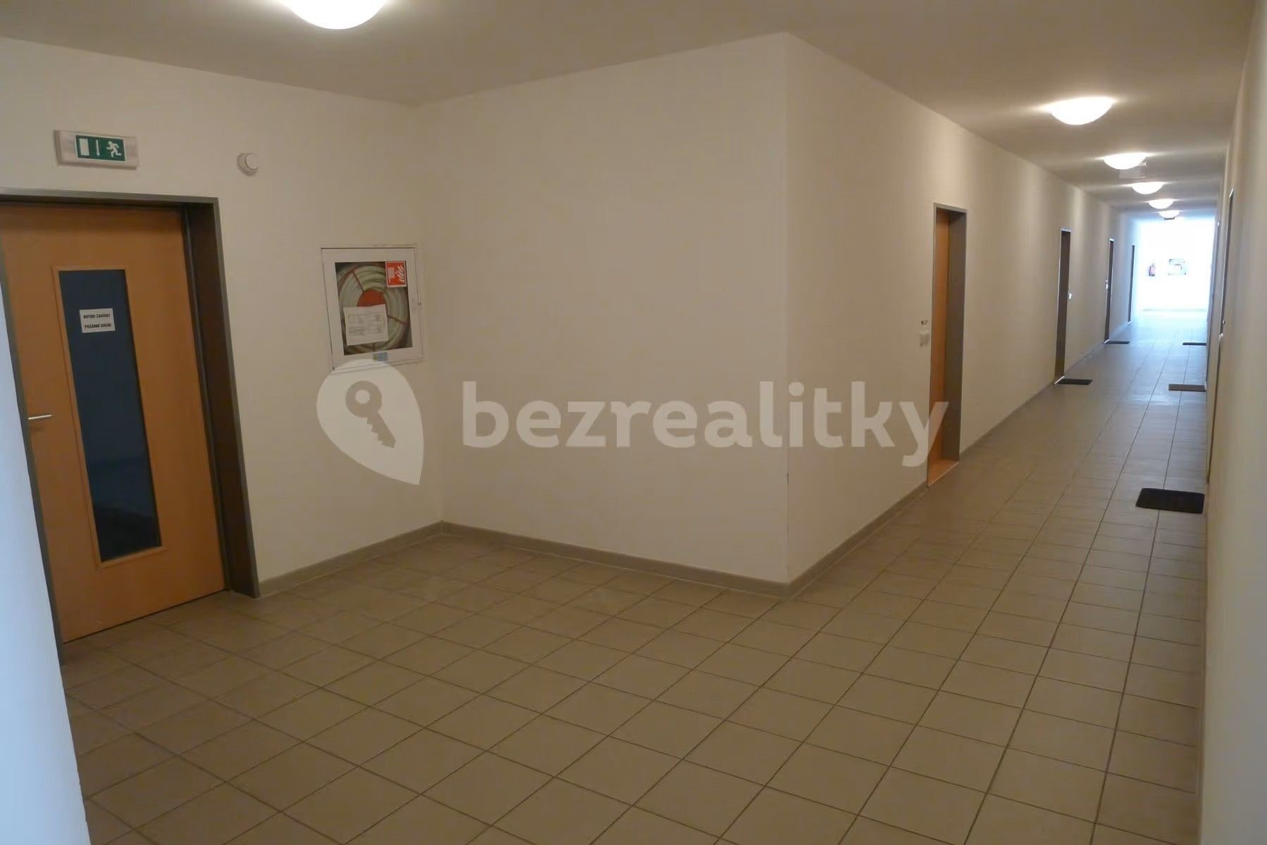 Garáž · 12 m² · Sluneční náměstí, Praha - Stodůlky - 3