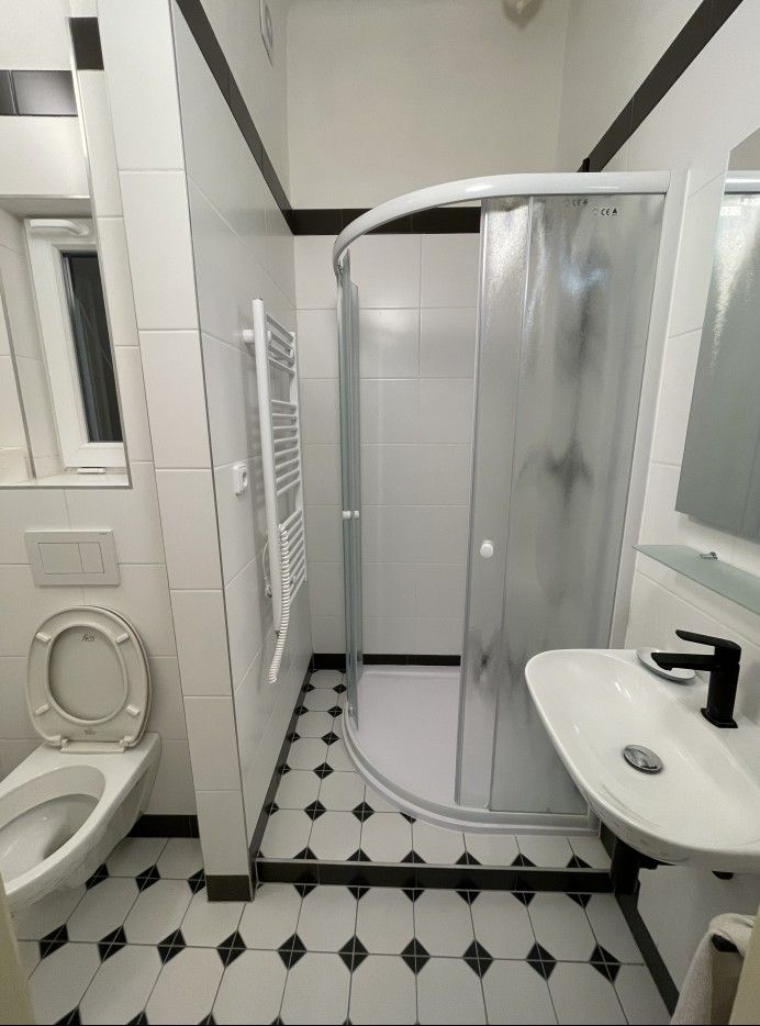 Pronájem byt 1+1 - Jankovcova, Praha - Holešovice, 35 m² - 2