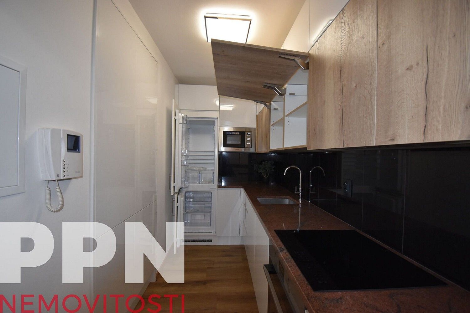 2+kk, Praha - Vinohrady, okres Praha 2, Hlavní město Praha, 48 m² - 2