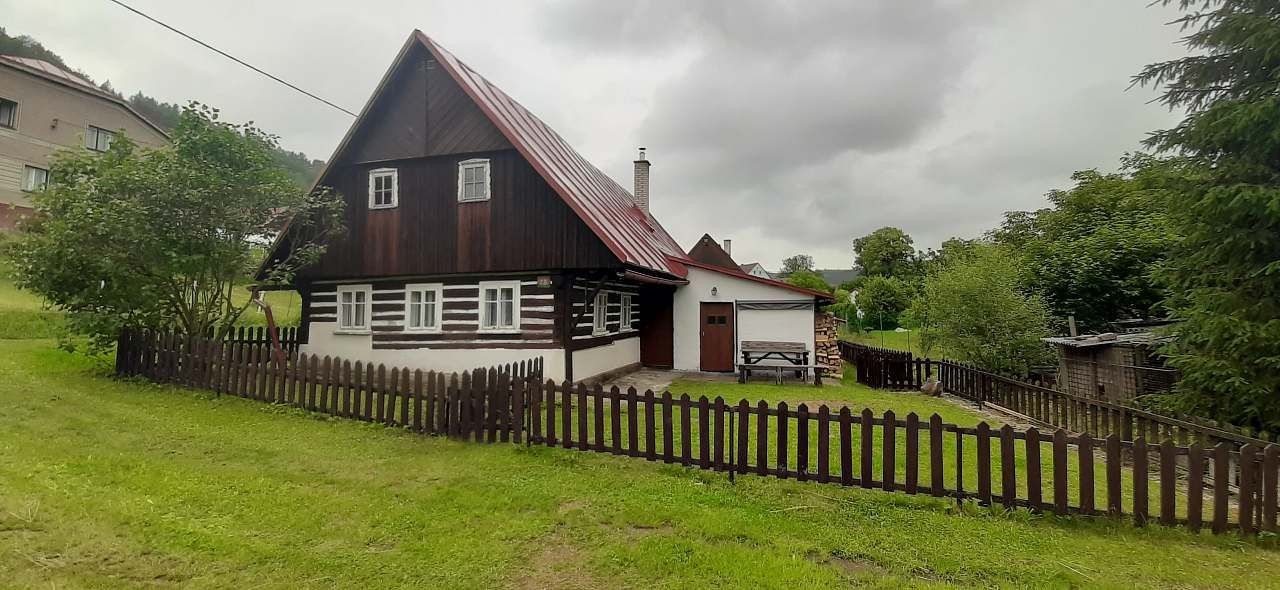 Chaty, Machov - Bělý, Královéhradecký kraj