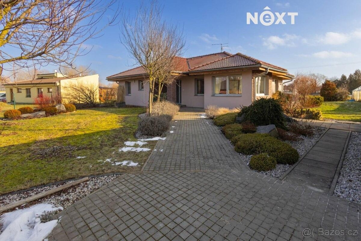 Rodinné domy, Dlouhá Lhota u Mladé Boleslavě, 294 05