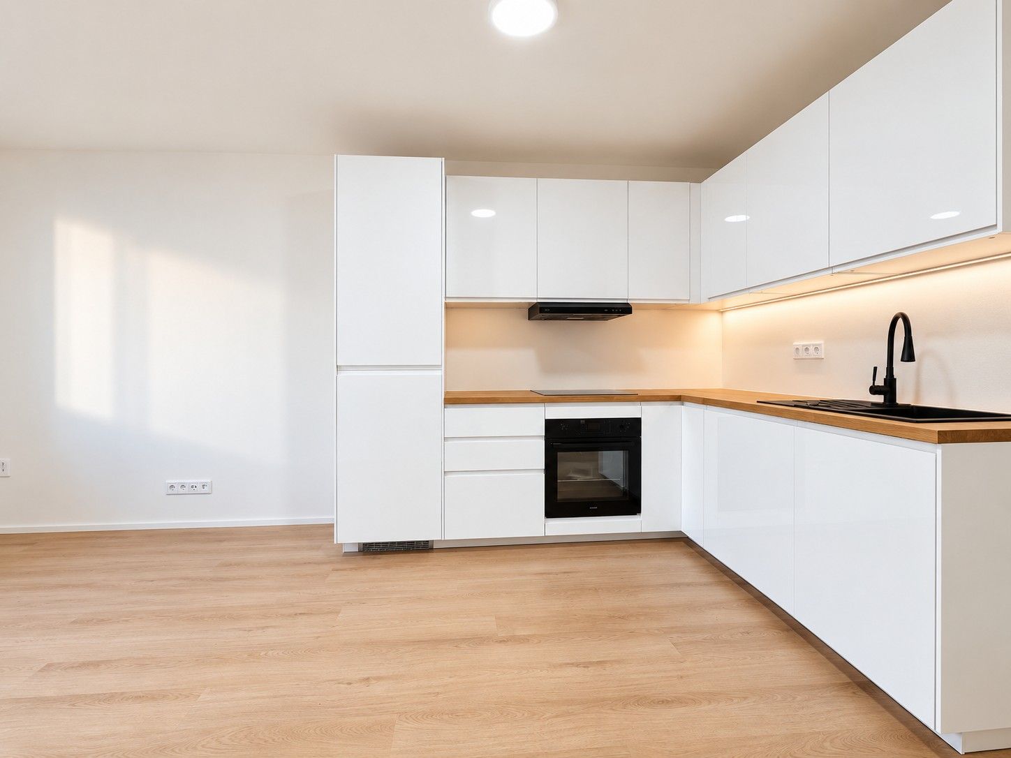 Prodej byt 3+kk - Káranská, Praha - Malešice, 54 m² - 5