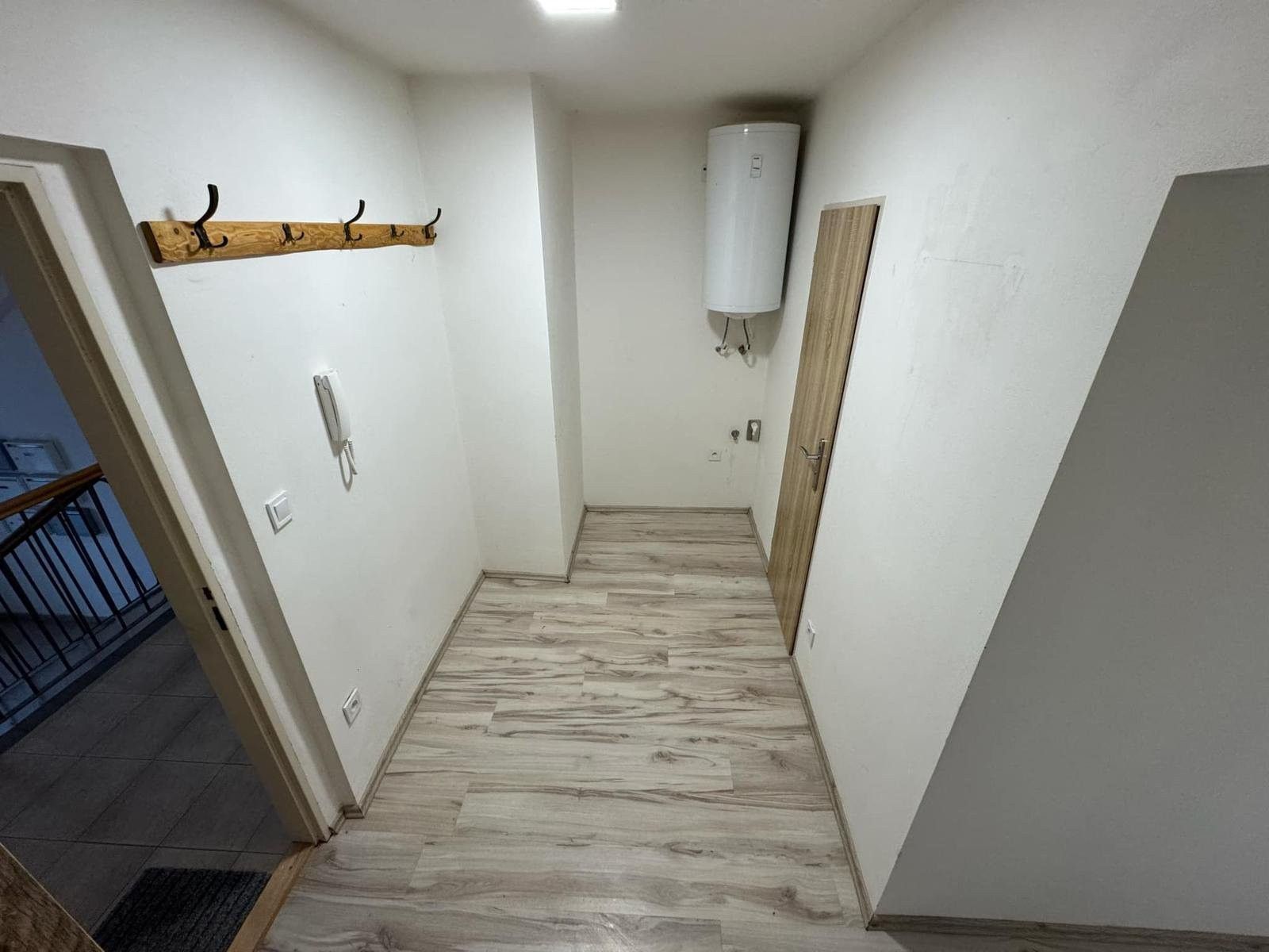 Pronájem byt 1+1 - Ktiš Březovík, 36 m² - 5