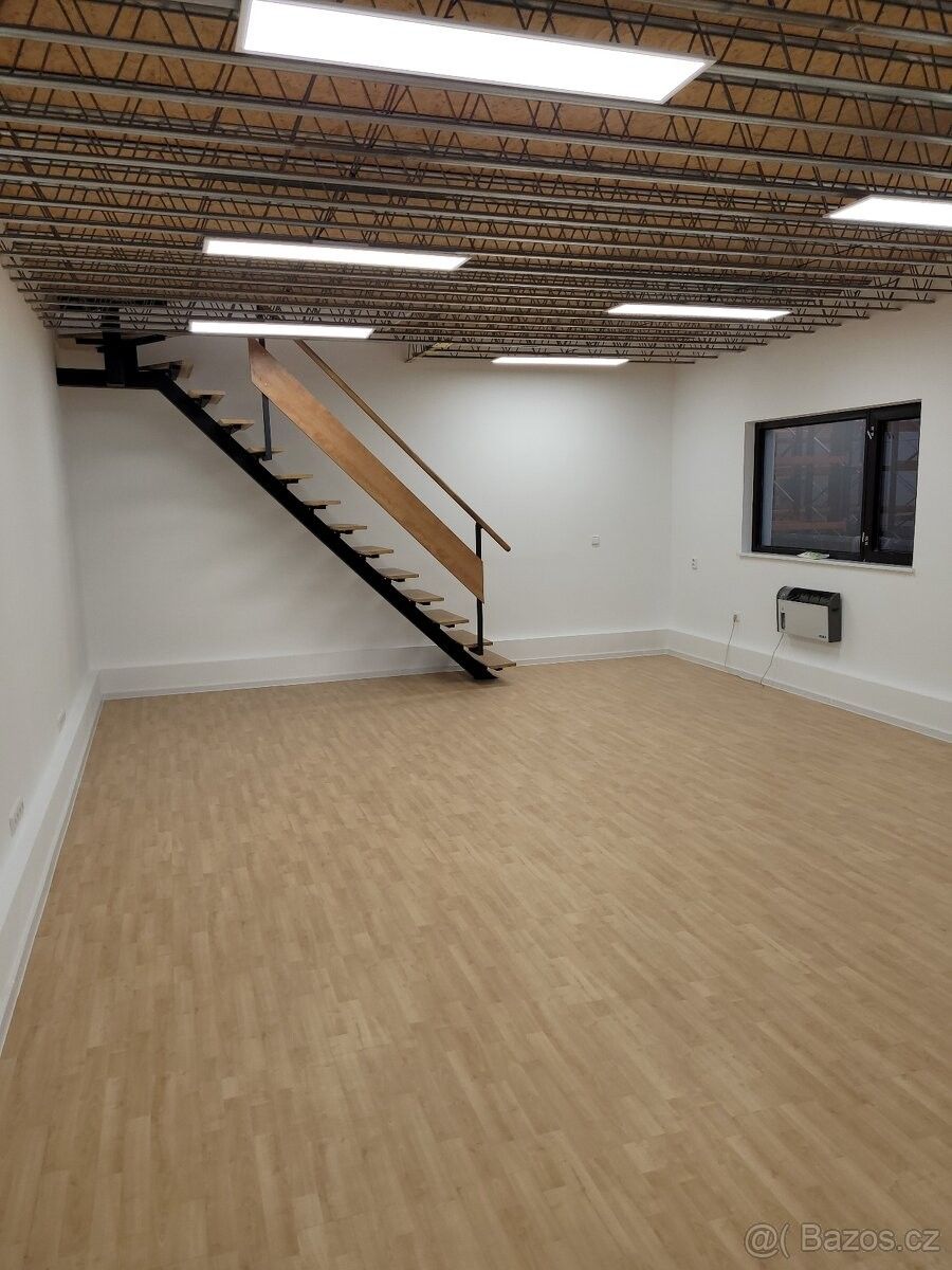 Sklady, Spořice, 431 01