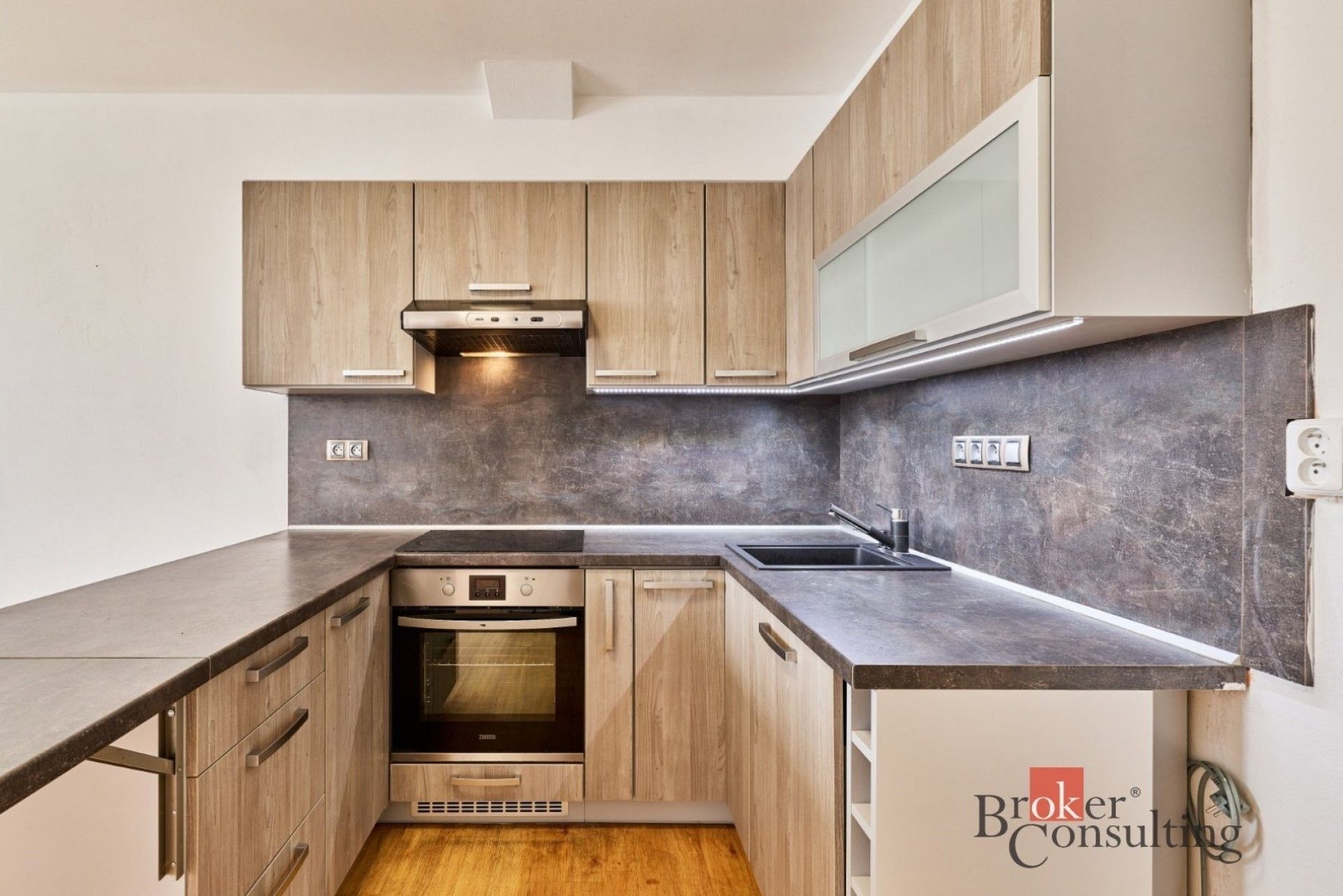 2+kk, Národní, Úpice, 46 m² - 2