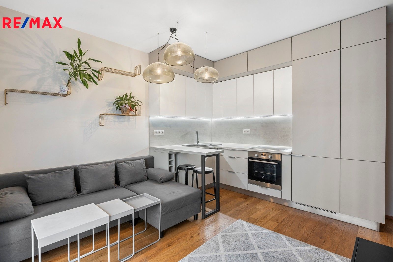 1+kk, Naskové, Praha, 33 m²