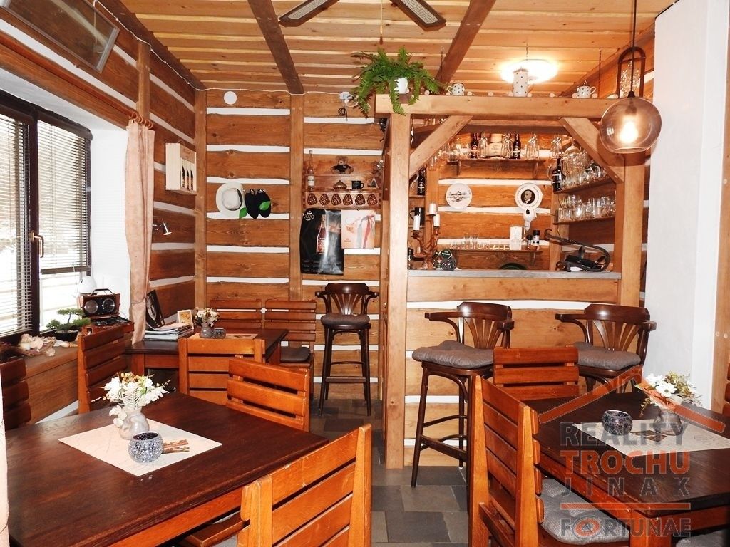 Prodej ubytovací zařízení - Skuteč, 107 m²