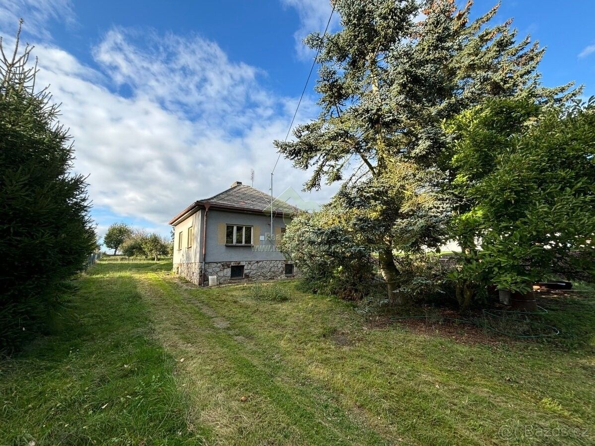 Prodej rodinný dům - Volduchy, 338 22